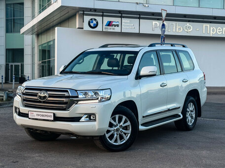 Toyota Land Cruiser 200 Series Рестайлинг 2