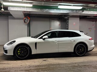 2021 Porsche Panamera 4 E-Hybrid Sport Turismo II Рестайлинг, белый, 11500000 рублей, вид 2