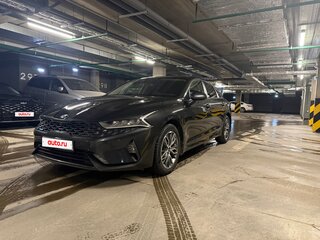 2020 Kia K5 III, серый, 2350000 рублей, вид 1
