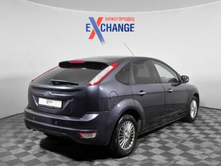 2010 Ford Focus II Рестайлинг, серый, 387000 рублей, вид 4