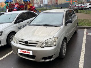 2005 Toyota Corolla IX (E120, E130) Рестайлинг, серебристый, 299000 рублей, вид 1