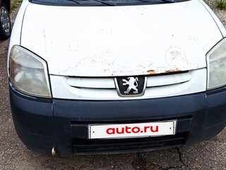2008 Peugeot Partner II, белый, 240000 рублей, вид 3