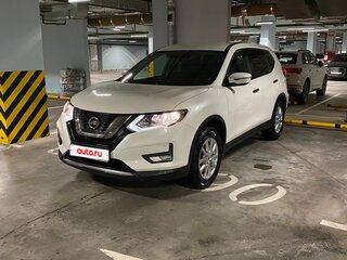 2020 Nissan X-Trail III Рестайлинг, белый, 2300000 рублей, вид 3