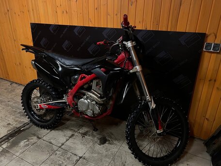 2023 BSE Z11, красный, 155000 рублей, вид 2