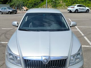 2012 Skoda Octavia II (A5) Рестайлинг, серебристый, 750000 рублей, вид 2