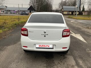 2017 Renault Logan II, белый, 1000000 рублей, вид 5