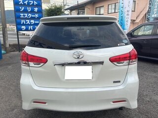 2017 Toyota Wish II Рестайлинг, белый, 1140000 рублей, вид 5