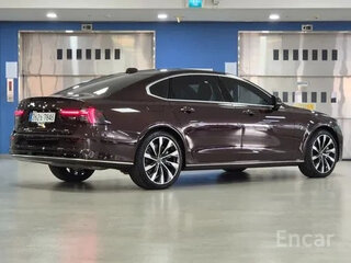 2025 Volvo S90 II Рестайлинг 2, коричневый, 6800000 рублей, вид 3