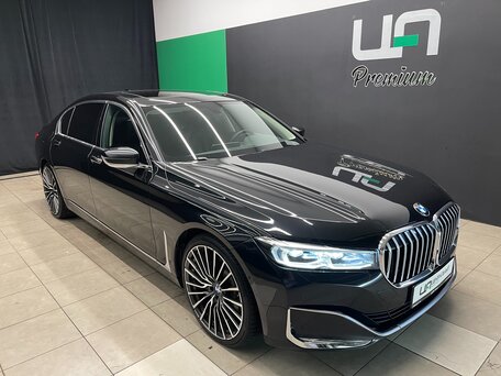 BMW 7 серии VI (G11/G12) Рестайлинг