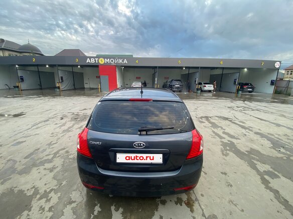 2010 Kia Ceed I Рестайлинг, серый, 500000 рублей - вид 3