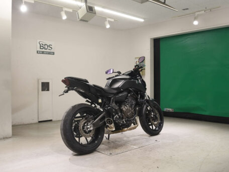 2020 Yamaha MT-07 (FZ-07), чёрный, 580000 рублей, вид 5