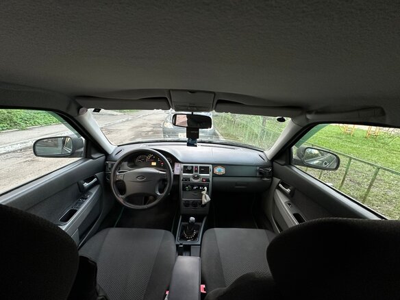 2010 Lada (ВАЗ) Priora I, серый, 330000 рублей - вид 13
