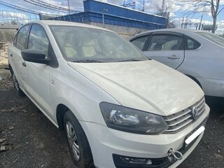 2020 Volkswagen Polo V Рестайлинг, белый, 908000 рублей, вид 1