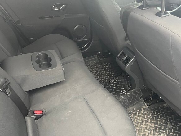2010 Renault Fluence I, бежевый, 490000 рублей - вид 3