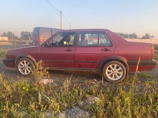 1990 Volkswagen Jetta II, красный, 130000 рублей, вид 5