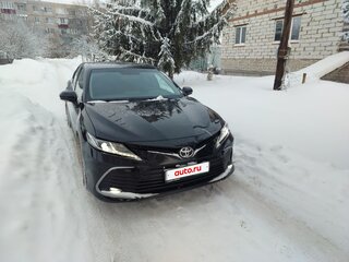 2021 Toyota Camry VIII (XV70) Рестайлинг, чёрный, 3300000 рублей, вид 3