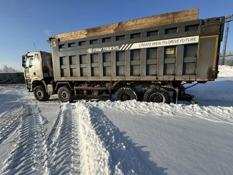 2023 FAW J6 CA3310, белый, 3500000 рублей, вид 5