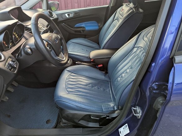 2016 Ford Fiesta Mk6 Рестайлинг, синий - вид 8