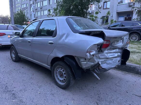 2007 Fiat Albea I Рестайлинг, серебристый, 120000 рублей - вид 5