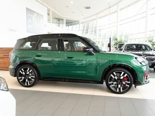 2024 Mini Countryman JCW John Cooper Works III, зелёный, 7600000 рублей, вид 4