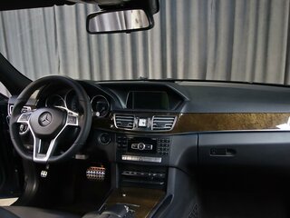 2013 Mercedes-Benz E-Класс 200 IV (W212, S212, C207) Рестайлинг, чёрный, 1599000 рублей, вид 5