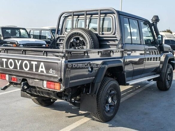 2024 Toyota Land Cruiser 79 70 Series Рестайлинг 2, чёрный - вид 6