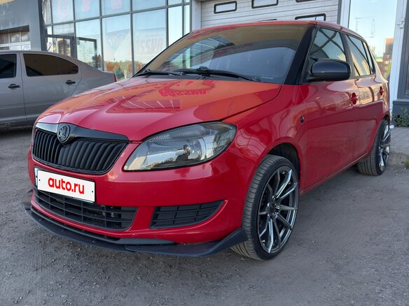 2013 Skoda Fabia II Рестайлинг, красный, 660000 рублей - вид 12