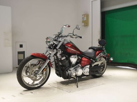 2007 Yamaha XV 1900, красный, 722000 рублей, вид 3