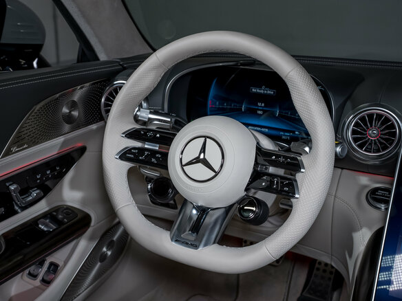 2026 Mercedes-Benz AMG GT 63 S E Performance II, серый, 27900000 рублей - вид 36