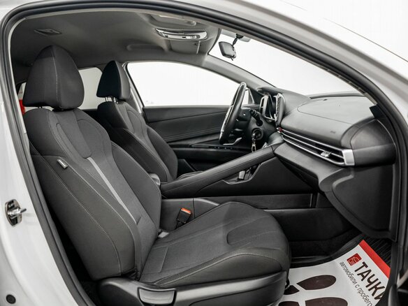 2021 Hyundai Elantra VII (CN7), белый, 2015000 рублей - вид 4