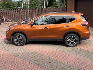 2020 Nissan X-Trail III Рестайлинг, оранжевый, 1950000 рублей, вид 5