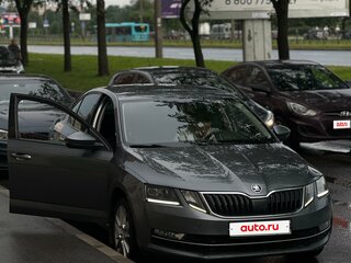 2018 Skoda Octavia III (A7) Рестайлинг, серый, 1450000 рублей, вид 4