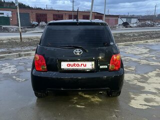 2003 Toyota Ist I, чёрный, 400000 рублей, вид 4