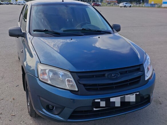 2015 Lada (ВАЗ) Granta I, синий, 300000 рублей - вид 3