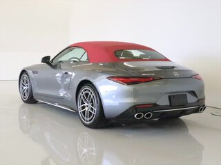 2022 Mercedes-Benz SL-Класс AMG SL 43 43 AMG IV (R232), серебристый, 10800000 рублей, вид 3