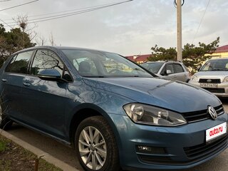 2013 Volkswagen Golf VII, голубой, 750000 рублей, вид 2
