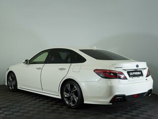 2018 Toyota Crown XV (S220), белый, 3120000 рублей, вид 2