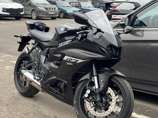 2024 Yamaha YZF-R7, чёрный, 799000 рублей, вид 5
