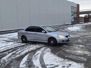 2005 Mitsubishi Lancer IX Рестайлинг, серебристый, 290000 рублей, вид 3
