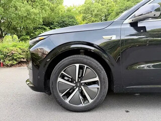 2024 Li Auto (Lixiang) L6 I, чёрный, 4740000 рублей, вид 5