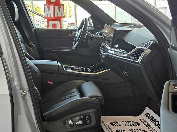 2025 BMW X5 40i IV (G05/G18) Рестайлинг, серый - вид 20