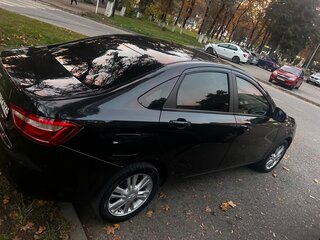 2017 Lada (ВАЗ) Vesta I, чёрный, 700000 рублей, вид 3