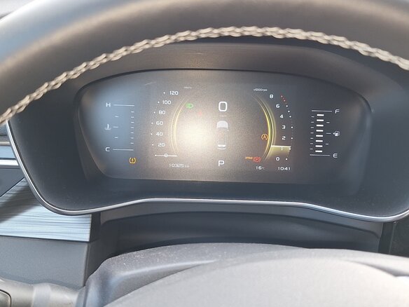 2024 Geely Atlas Pro, серый, 2300000 рублей - вид 6