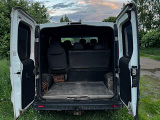2007 Renault Trafic II Рестайлинг, белый, 700000 рублей, вид 4