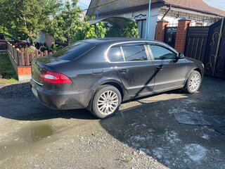 2013 Skoda Superb II, чёрный, 700000 рублей, вид 3