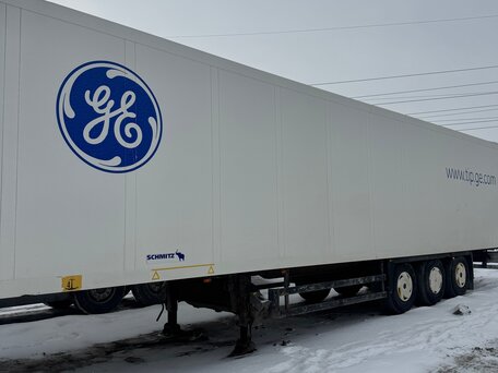 2004 Schmitz Cargobull SKO, белый, 1700000 рублей, вид 1