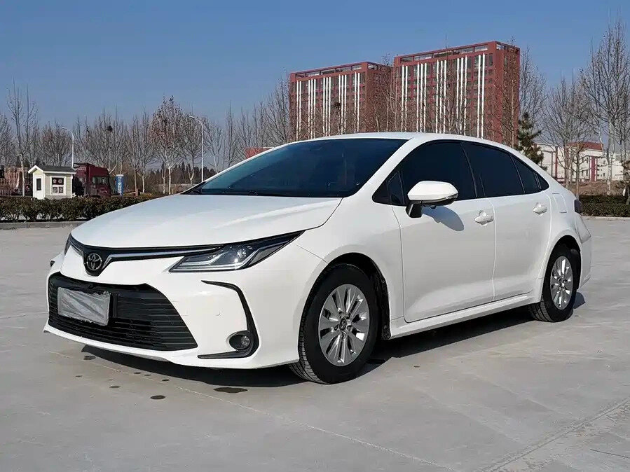 Открыть фотографии: Toyota Corolla XII (E210)