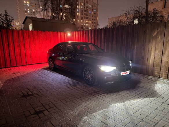 2018 BMW 3 серии 320i xDrive VI (F3x) Рестайлинг, чёрный, 2150000 рублей - вид 12
