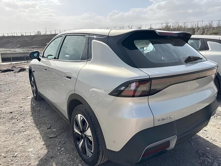 2026 Changan Qiyuan Q05 51.9 kWh II, серебристый, 2400000 рублей, вид 4