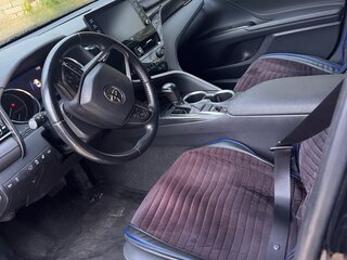 2022 Toyota Camry VIII (XV70) Рестайлинг, чёрный, 3260000 рублей, вид 4